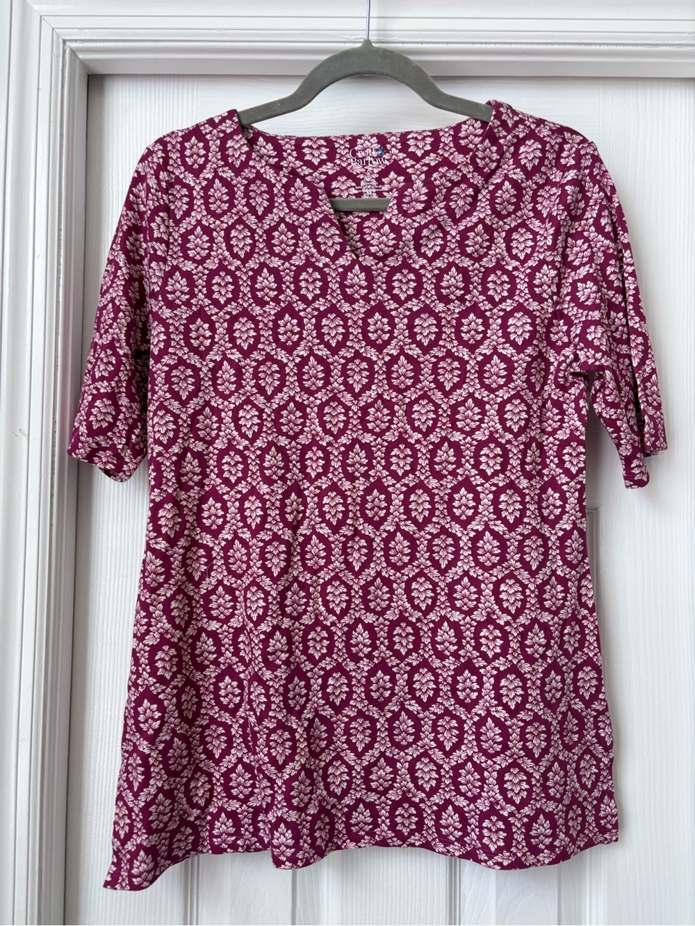 croft & barrow Magenta and White Patterned Short Sleeve Tunic
